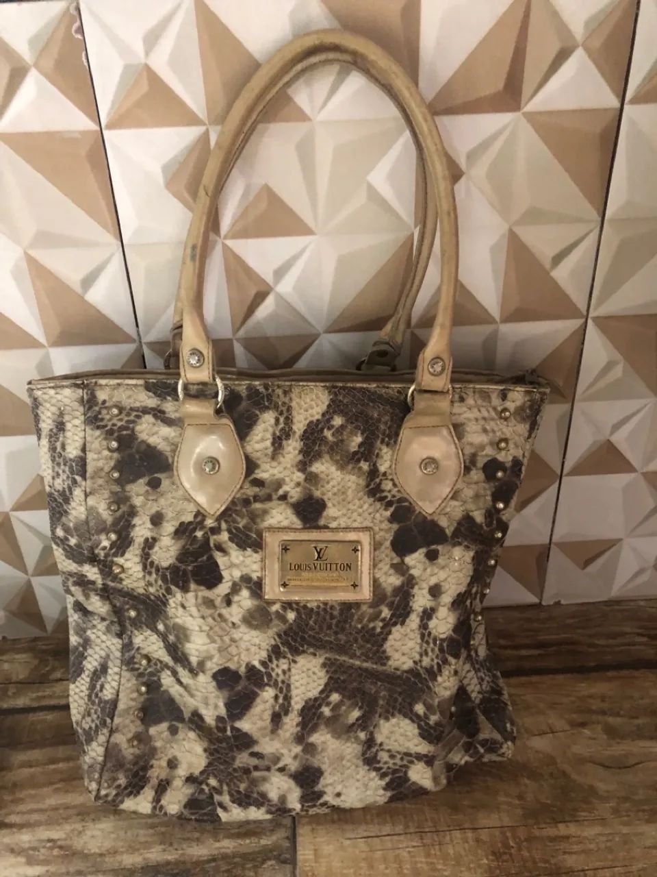 Bolsa Louis Vuitton Estampada
