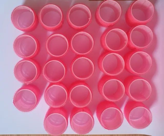 24 bobes para cabelos com velcro - Foto 2