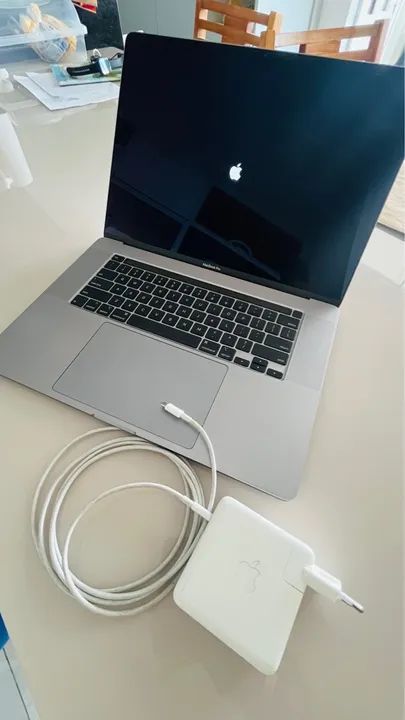 MacBook Pro 2019 i7 16GB RAM 500GB - Foto 2