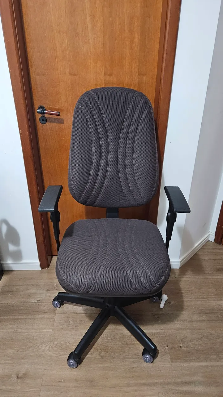 Cadeira de Escritório Cavaletti