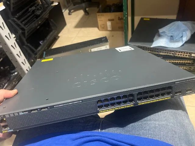 Switch cisco ws-c2960xr-24DP-I USADO - Foto 2