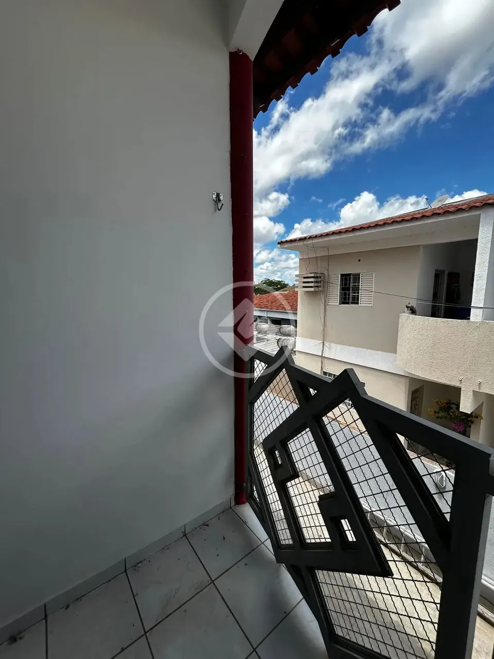 Sobrado Residencial Pedra da lua - R$ 1.800,00 - 2 Quartos e 1 banheiro codigo: 109888