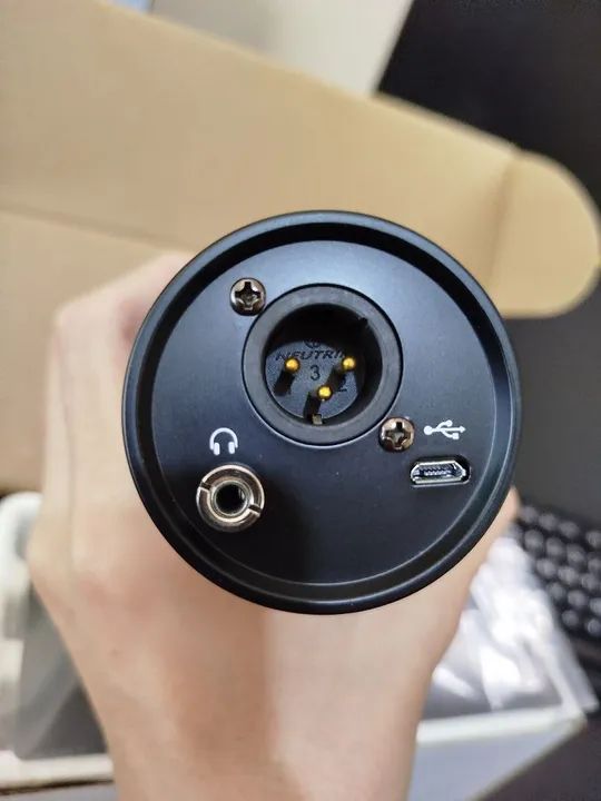 Microfone Shure MV7 Original! Impecável. - Foto 2