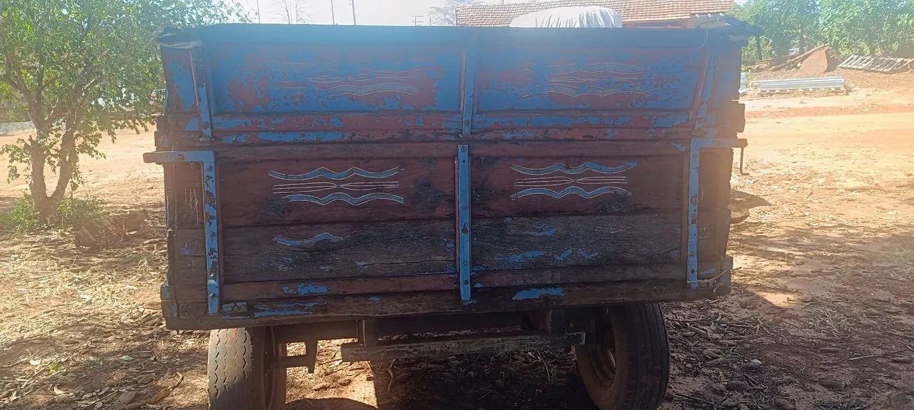 Carreta para Trator Usada - Foto 4