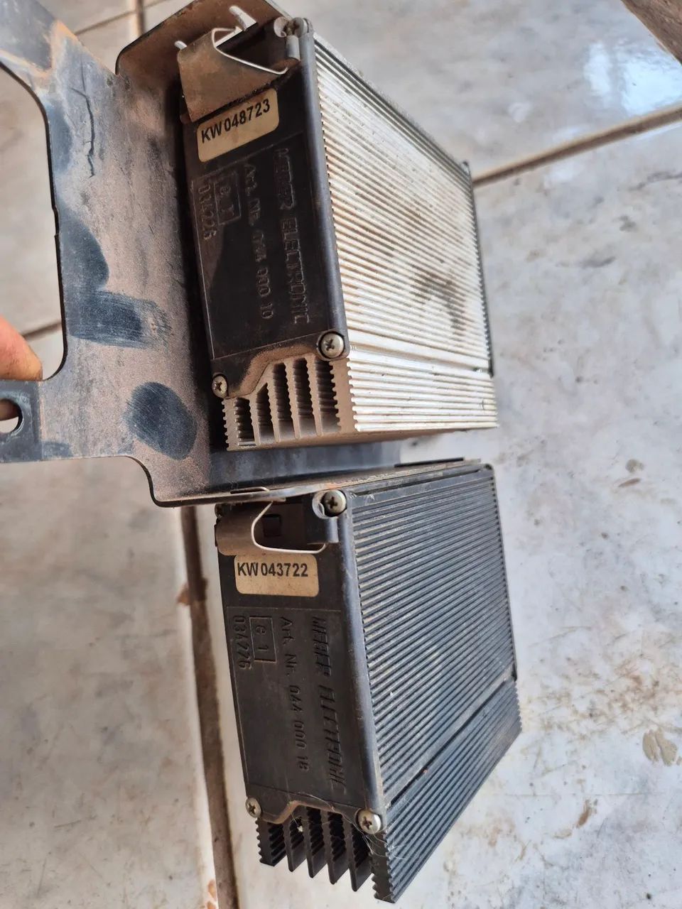 2 modulos conversor de voltagem actros  - Foto 2