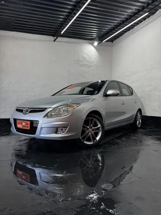 HYUNDAI I30 2.0 AUTOMÁTICO  - Foto 2