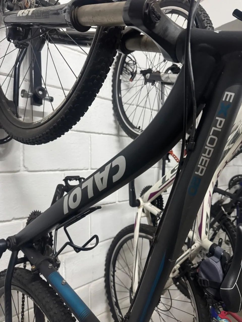 Bicicleta Caloi Explorer 20 Aro 29 18v - Foto 3