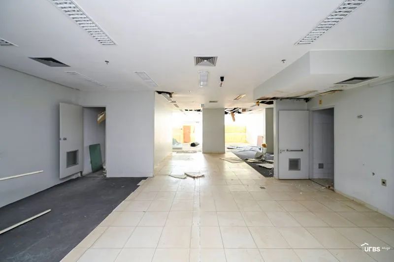 Loja, 256 m², Vila Maria José - Foto 2