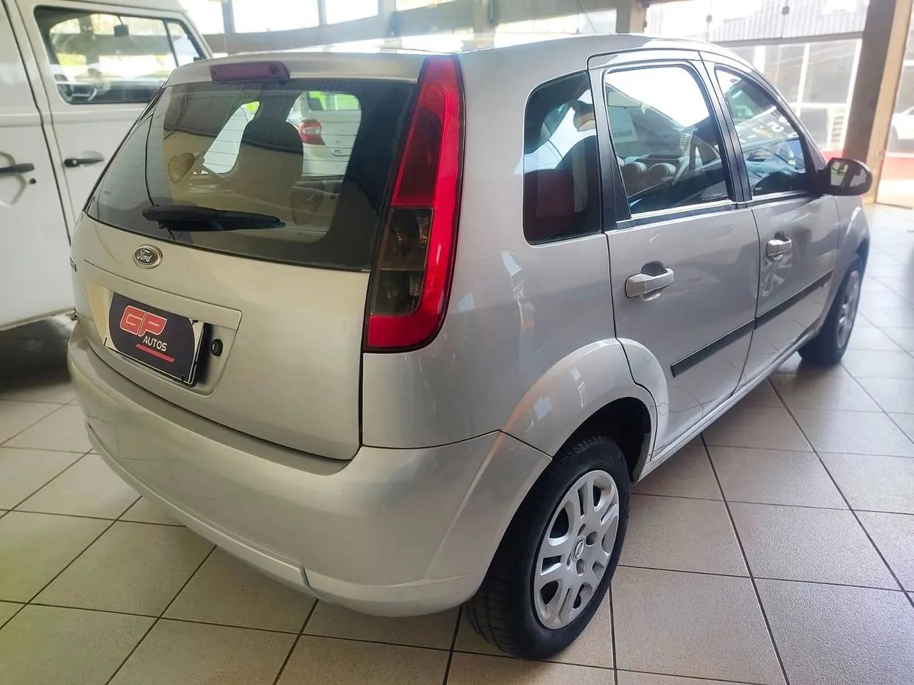 FORD FIESTA 1.6 ROCAM HATCH 8V - Foto 4