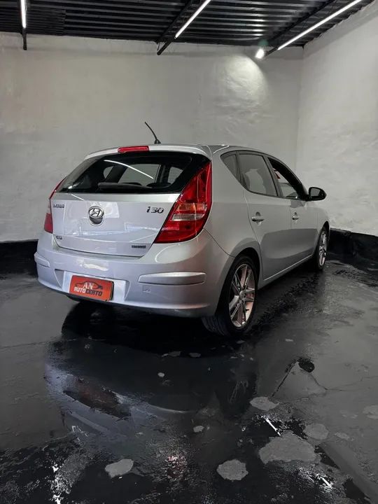 HYUNDAI I30 2.0 AUTOMÁTICO  - Foto 3