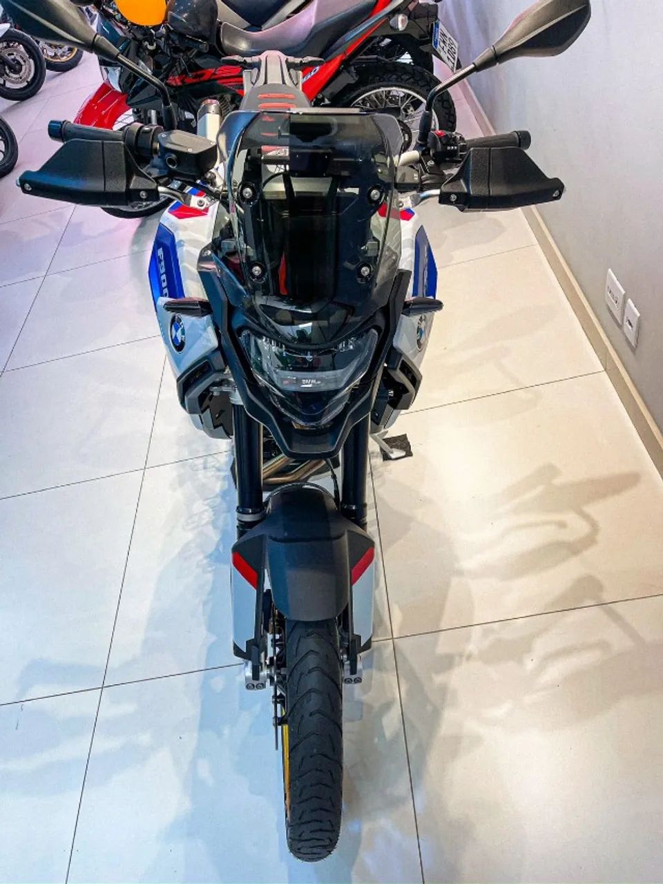 BMW F900 GS Trophy 2025 - Foto 4