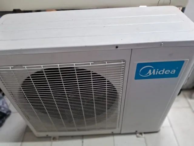 Ar condicionado 28.000 btus Midea Quente e Frio - Foto 3