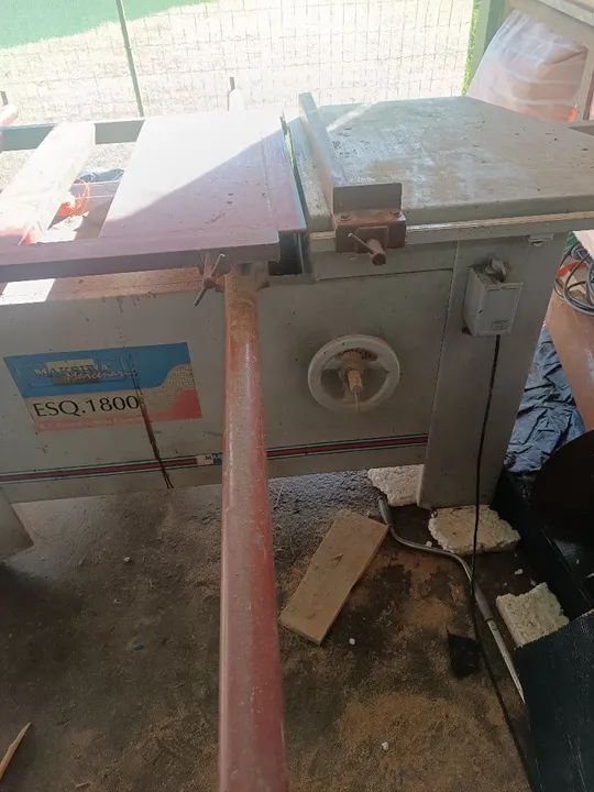 Esquadrejadeira  - Foto 4