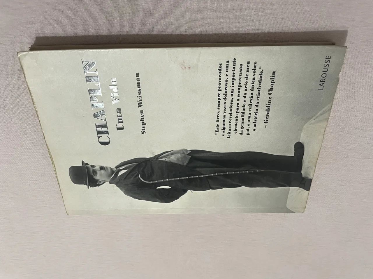 Livro Chaplin Uma vida - Foto 4