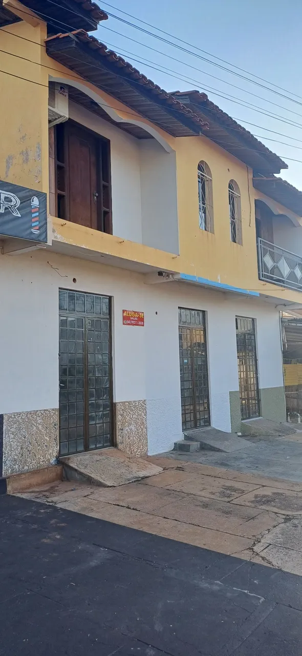 Aluga -se salas comerciais