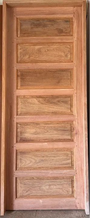 Portas em madeira disponível para entrega! - Foto 3