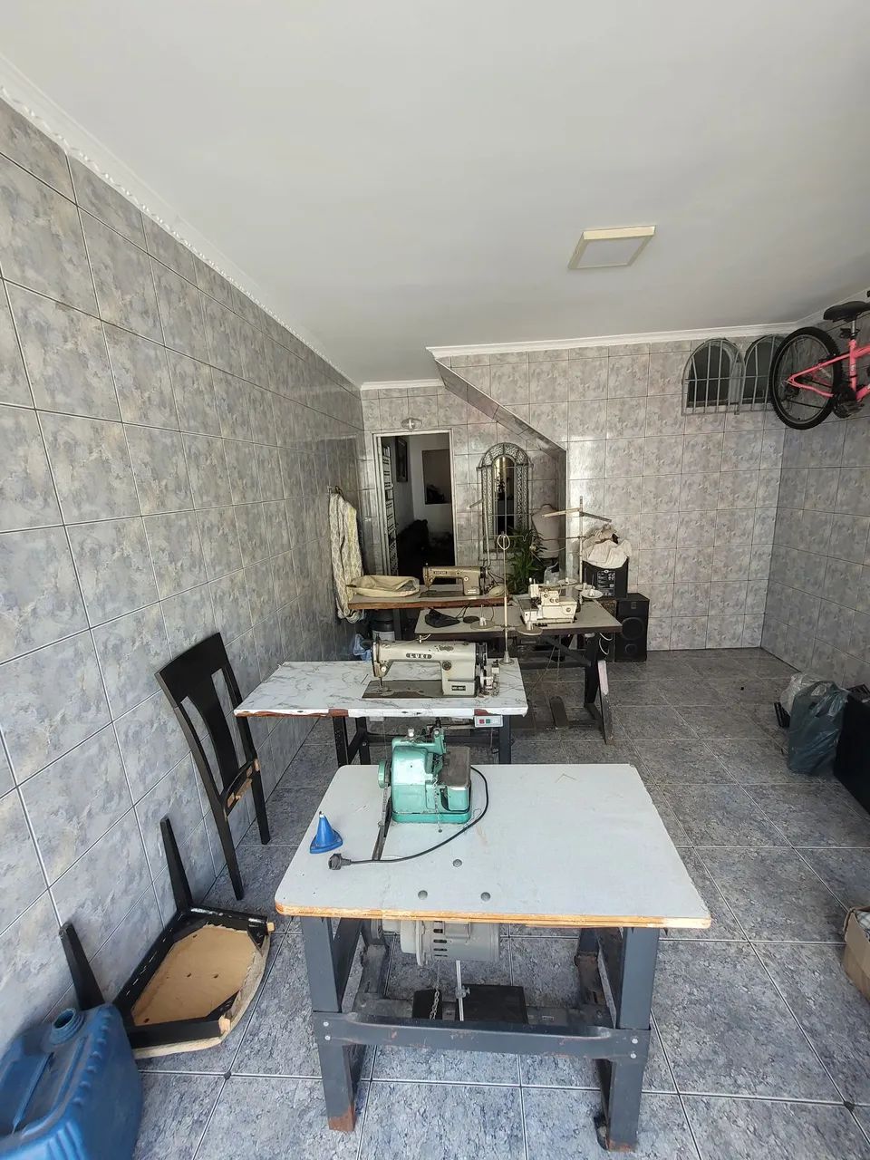 Lote 4 máquinas de costuras industriais