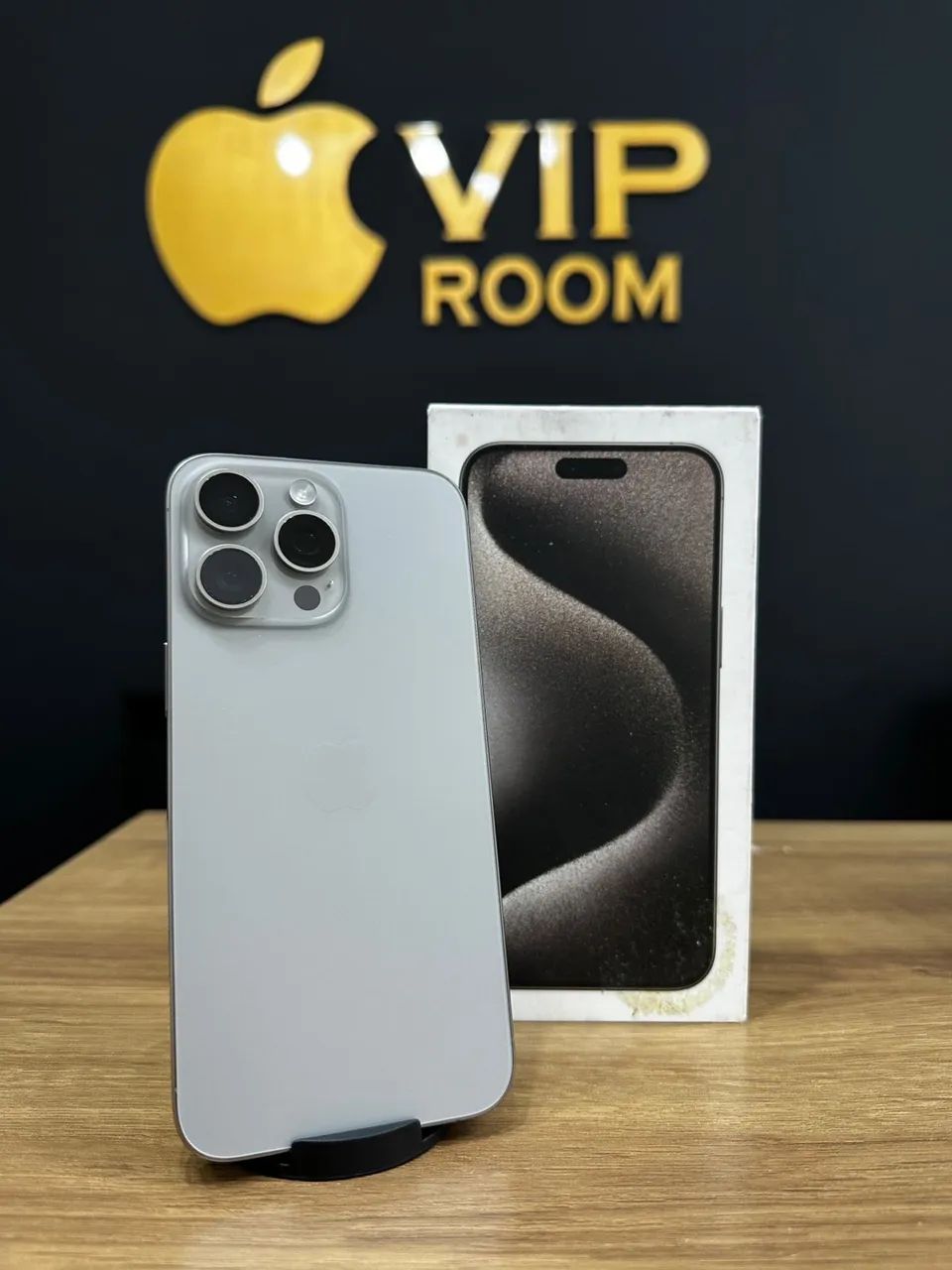 iPhone 15 pro Max 256gb natural - Celulares e Smartphones