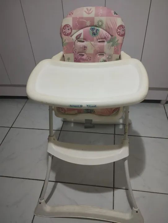 Cadeirinha de Alimentação Infantil