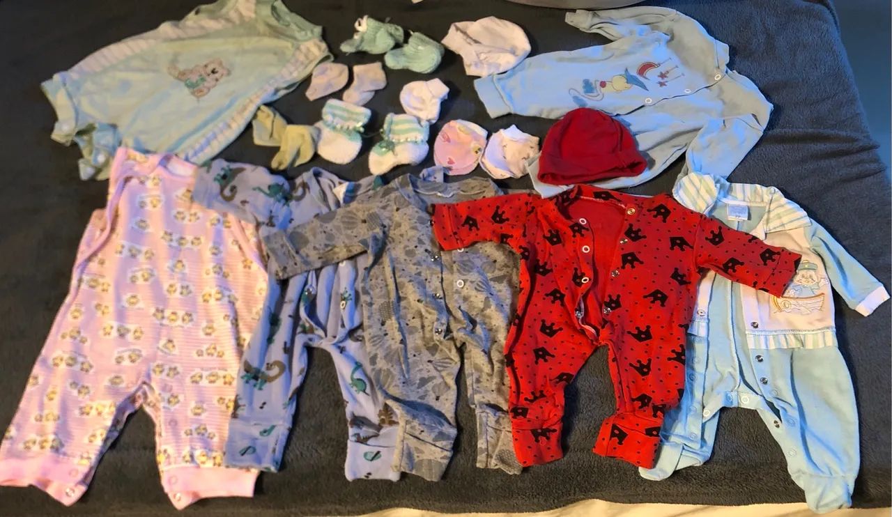 Bodies Bebê - Diversos modelos - Tamanho P - Foto 2