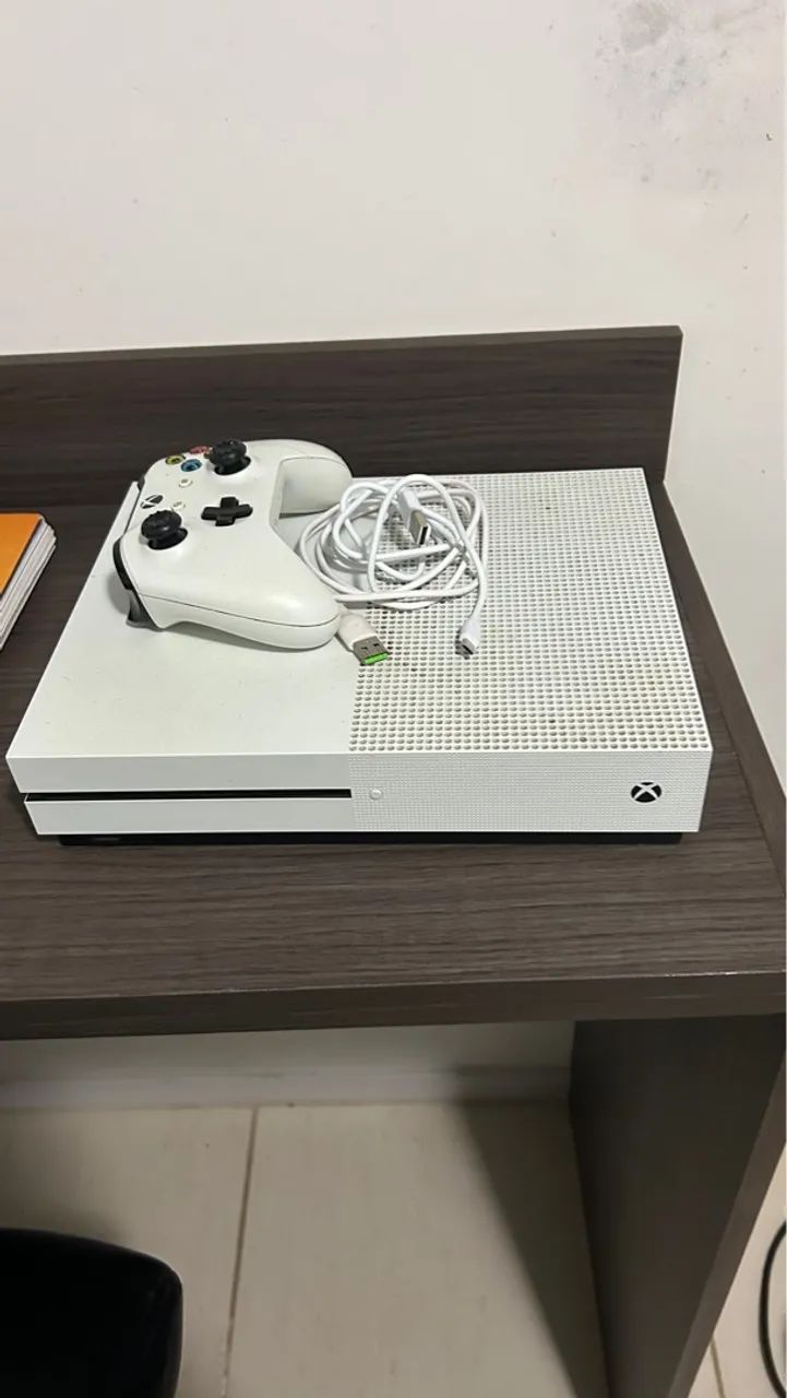 Xbox One S