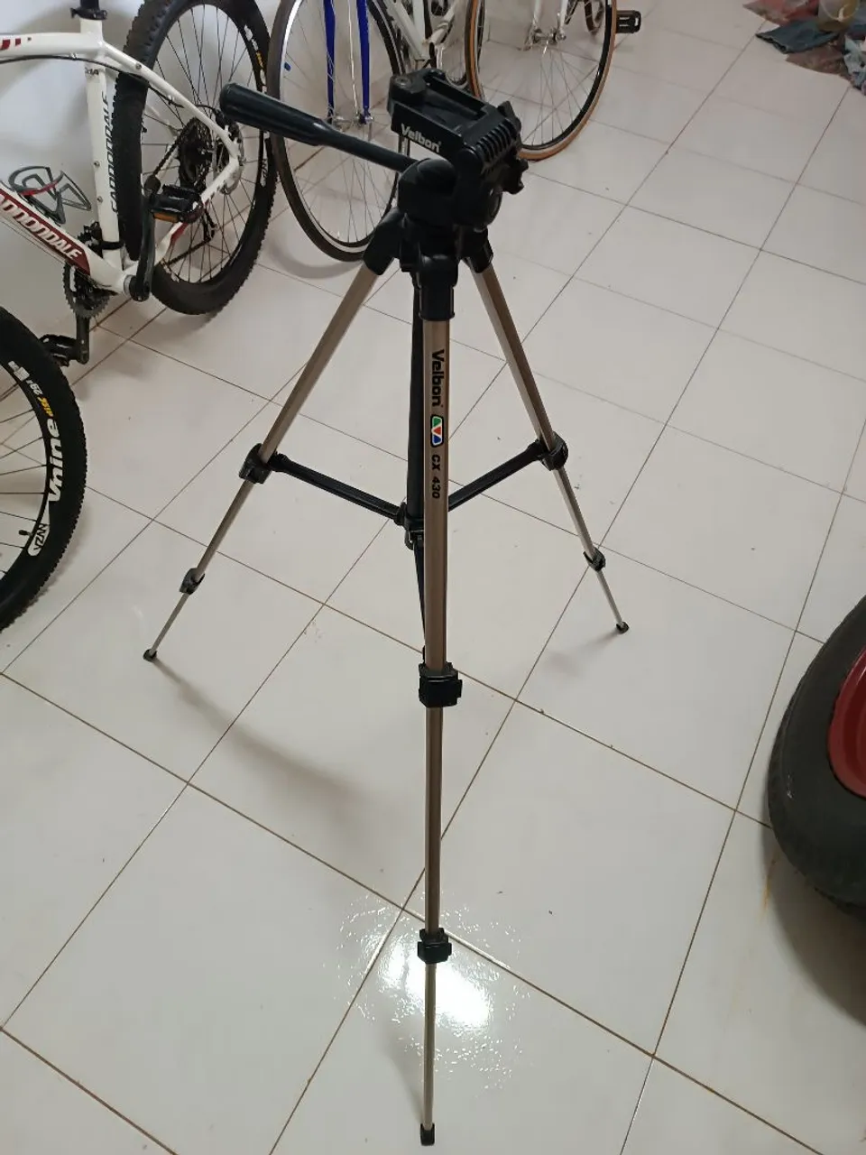 Tripé Velbon CX 430