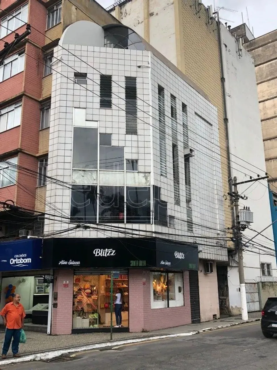Sala Comercial no Centro de Barra Mansa!