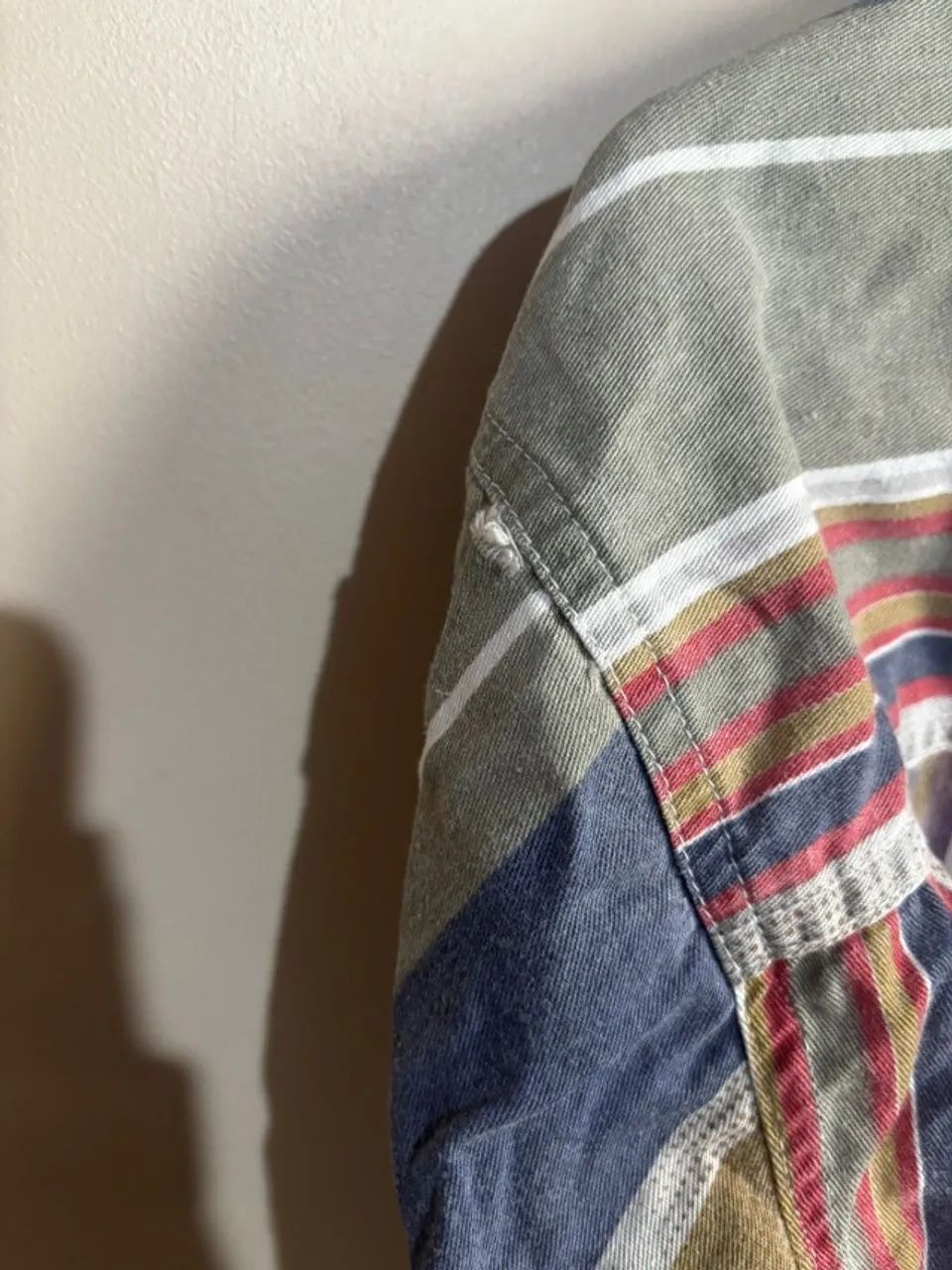 Camisa Listrada anos 90 - Foto 4