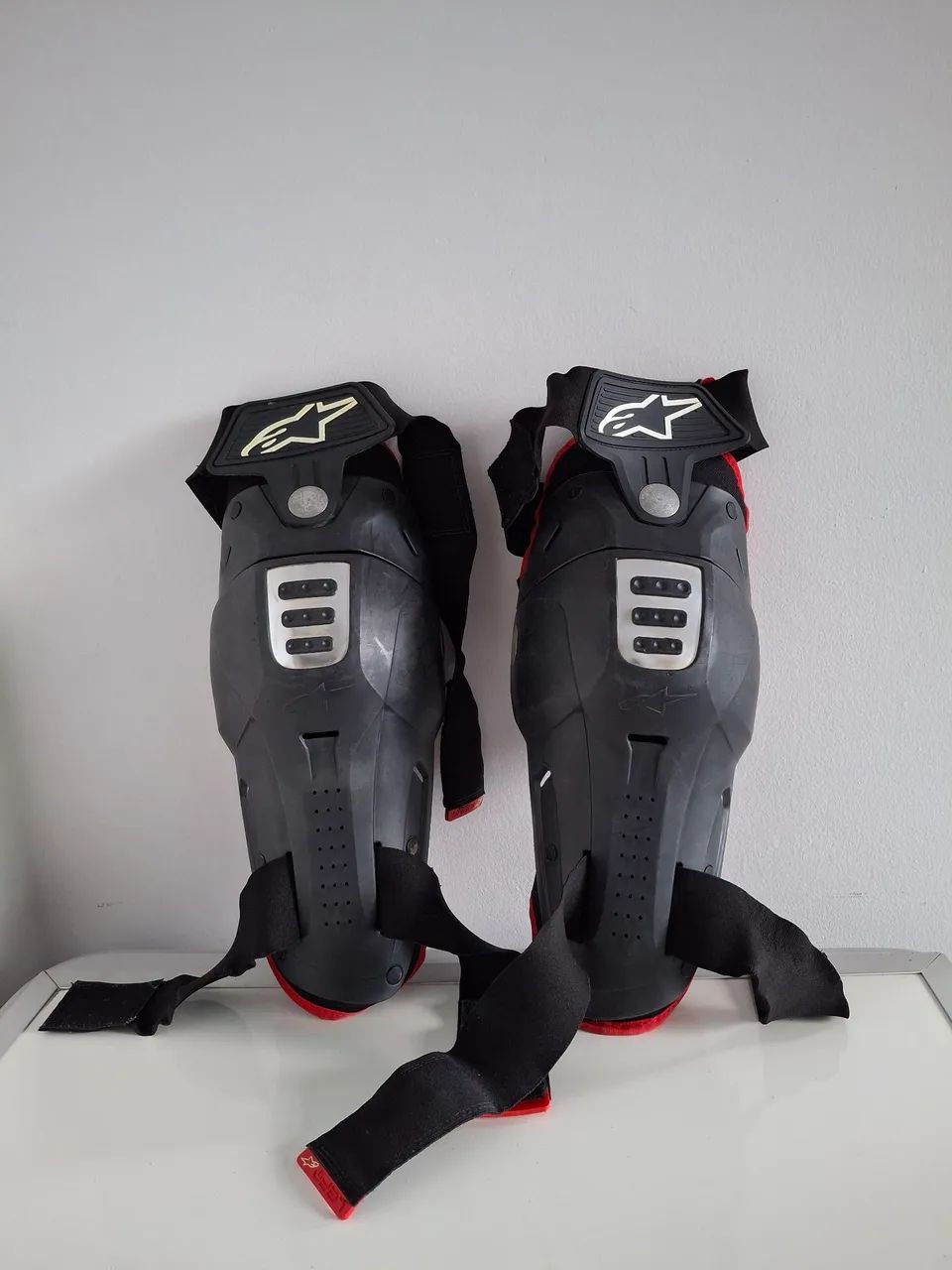 Joelheira articulada Alpinestar 