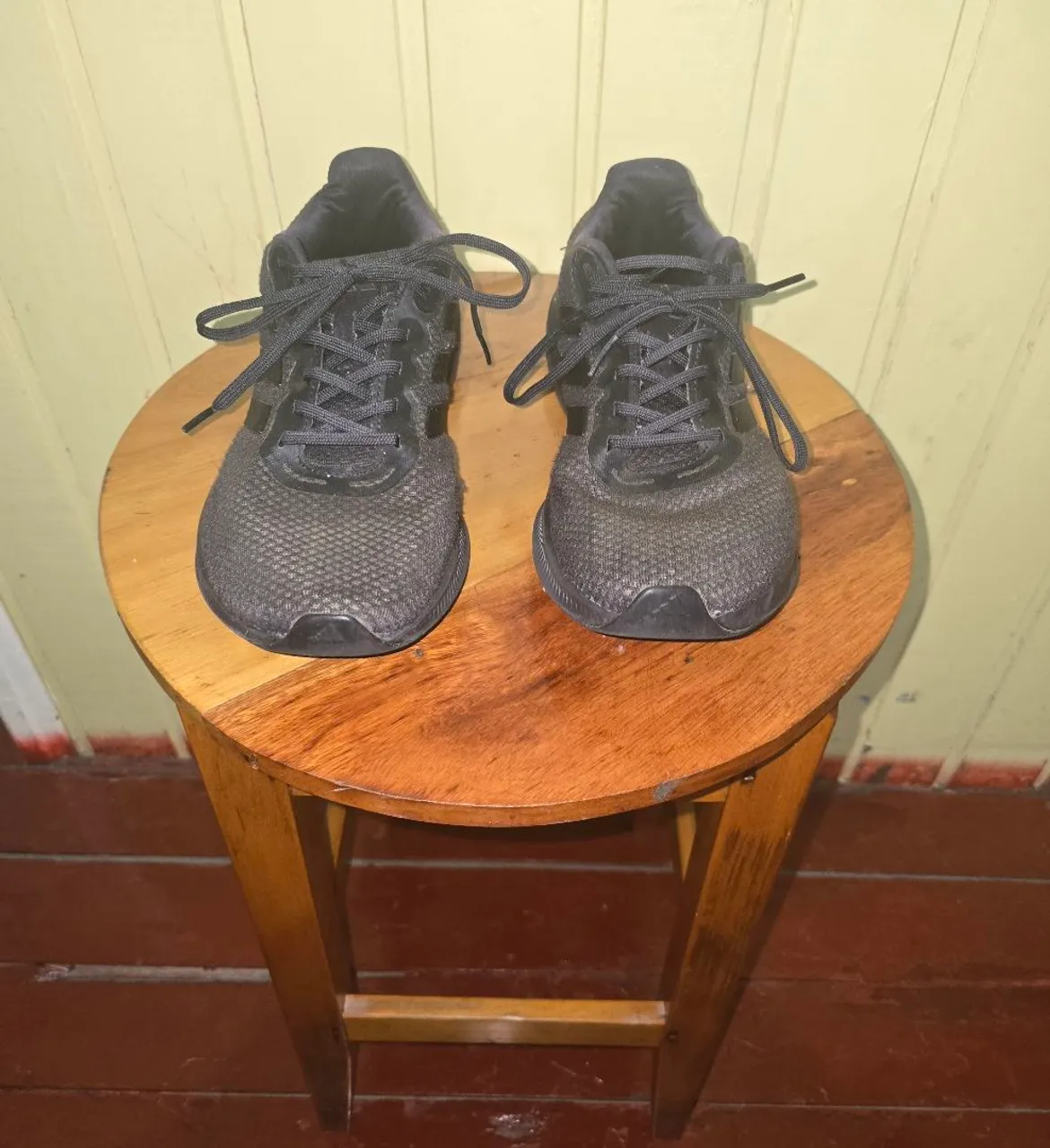 Tênis Esportivo Adidas Preto