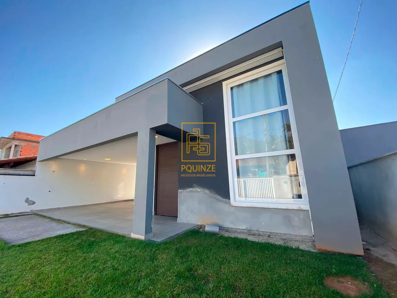 Casa incrível no bairro dos Lagos!