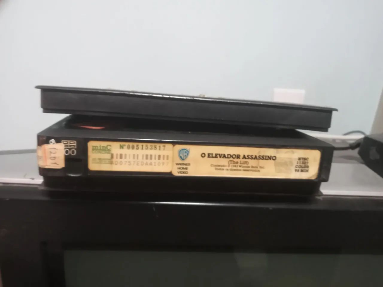 O Elevador Assassino Vhs original  - Foto 4