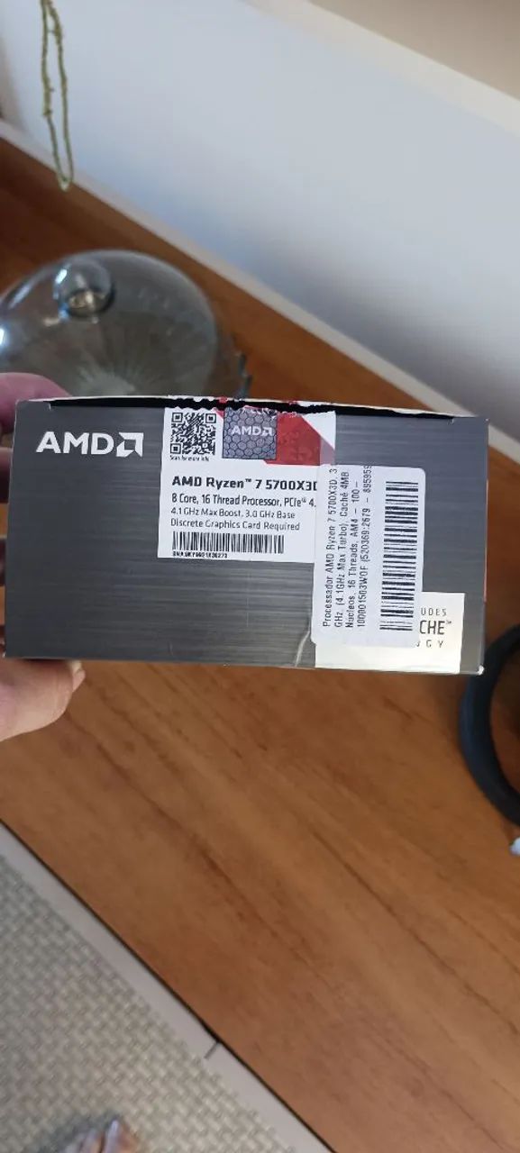 Caixa vazia do Processador AMD Ryzen 7 5700x3D - Foto 2