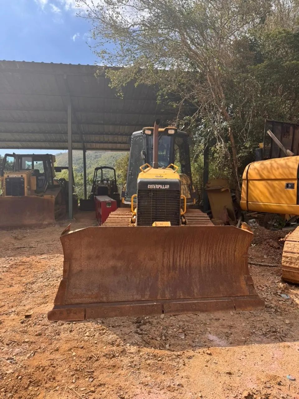 Trator64167778170627122