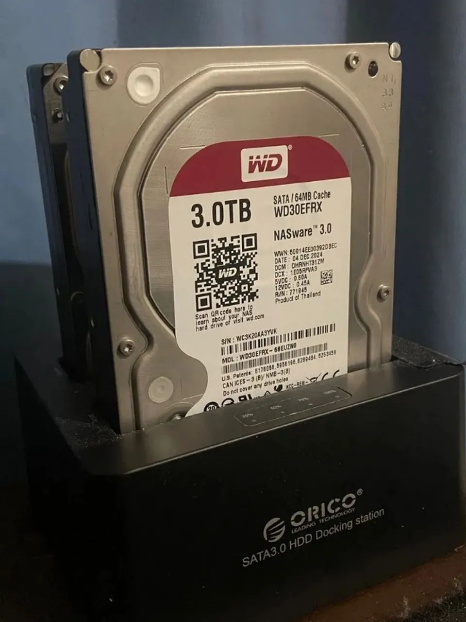 Dock Station Orico Sata 2.5 E 3.5 + 1 HDD 1TB usado - Foto 2