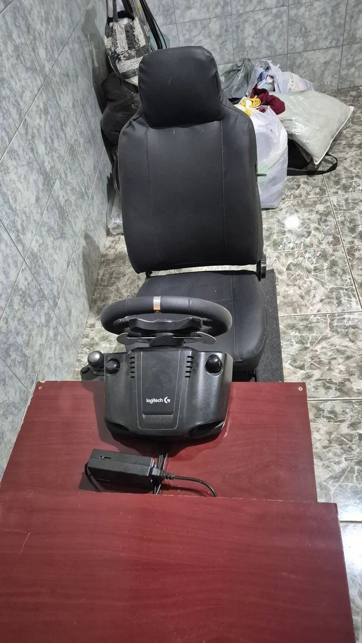Volante Logitech G29 com cockpit - Foto 4