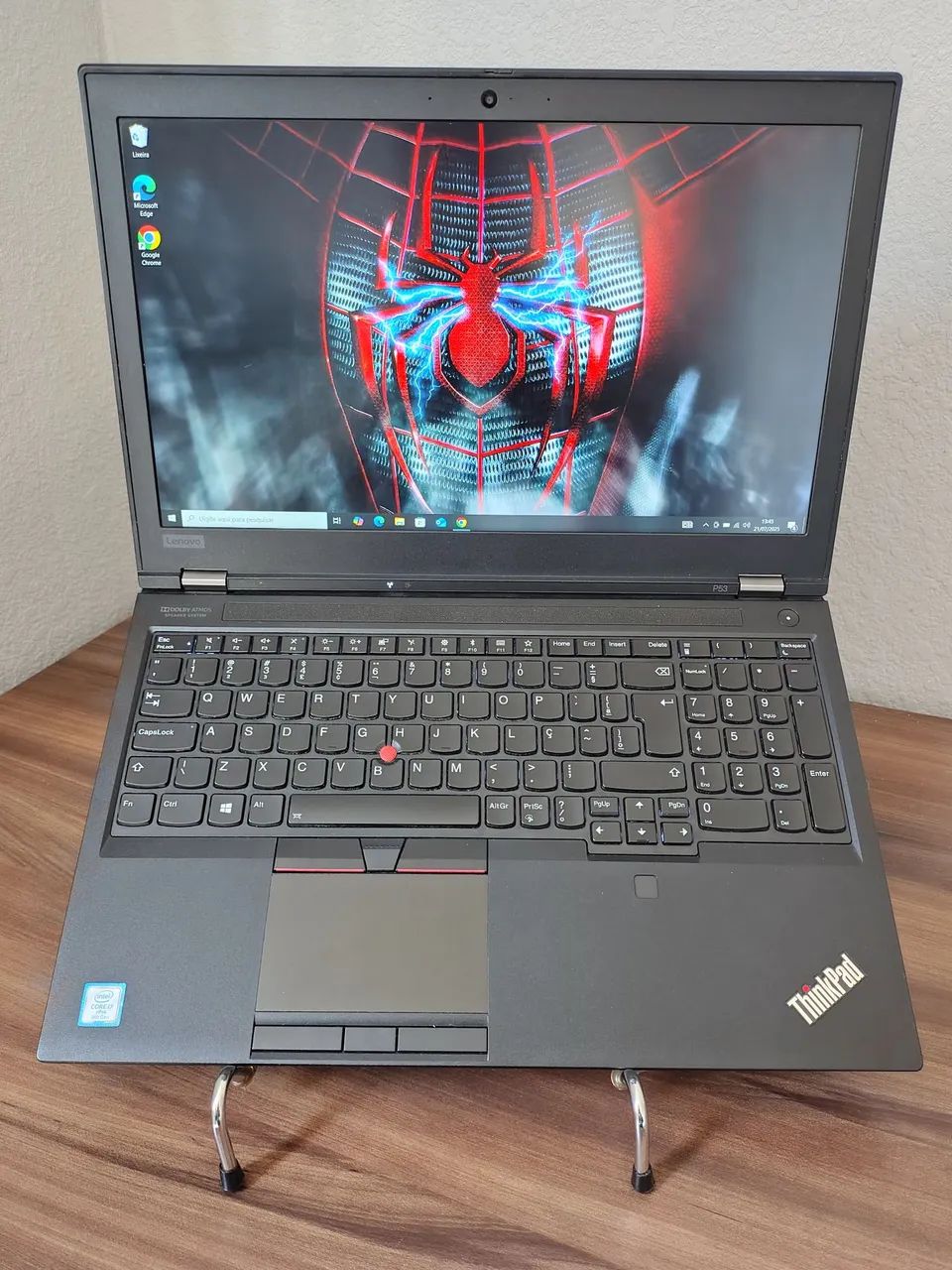 第9世代Core i7 ThinkPad P53 32GB NVMe256GB Lenovo ThinkPad P53 | 圧倒的パフォーマンスの15.6型モバイルワーク