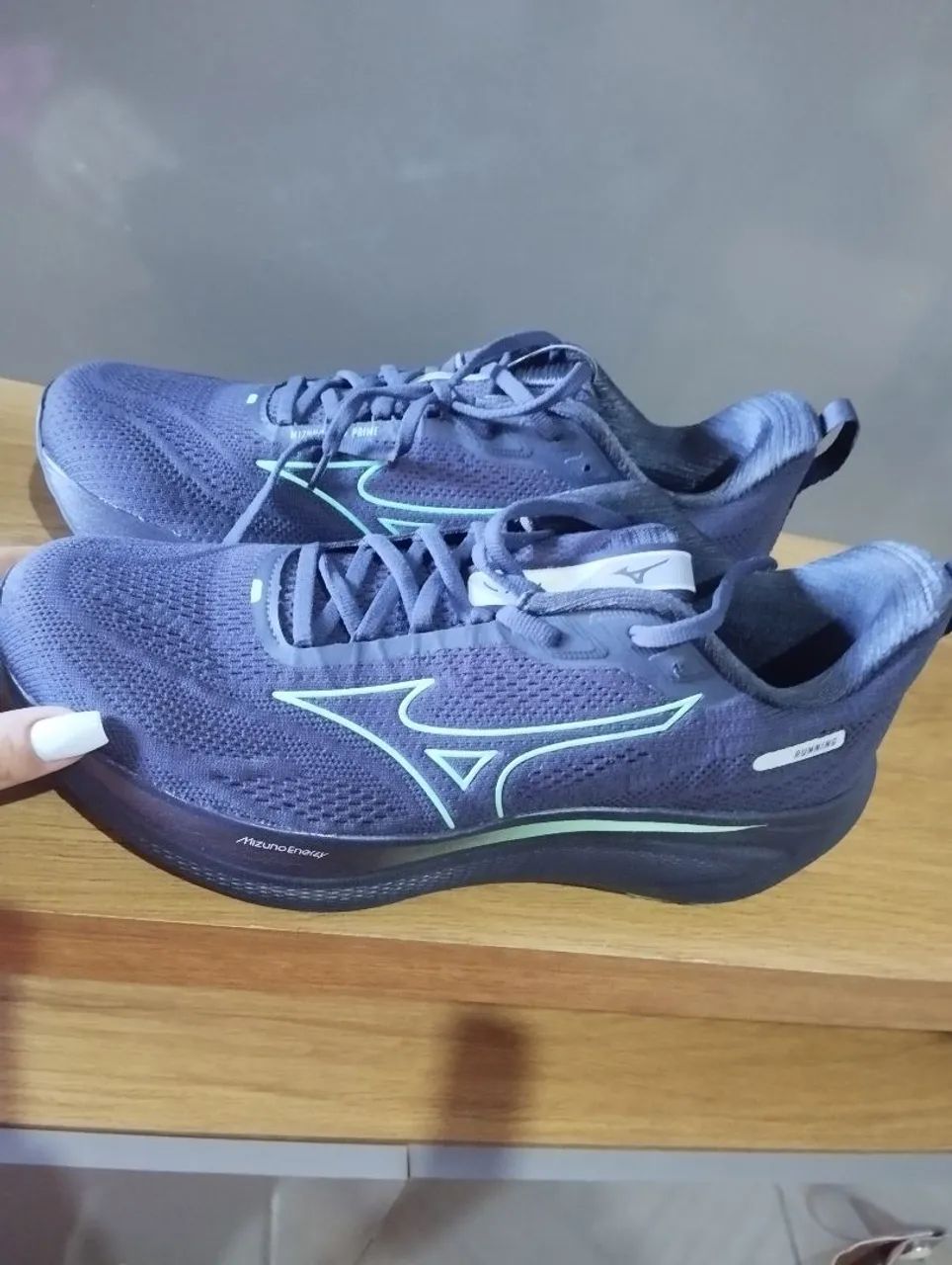 Tênis Mizuno Wave Rider 26 - Conforto e Performance