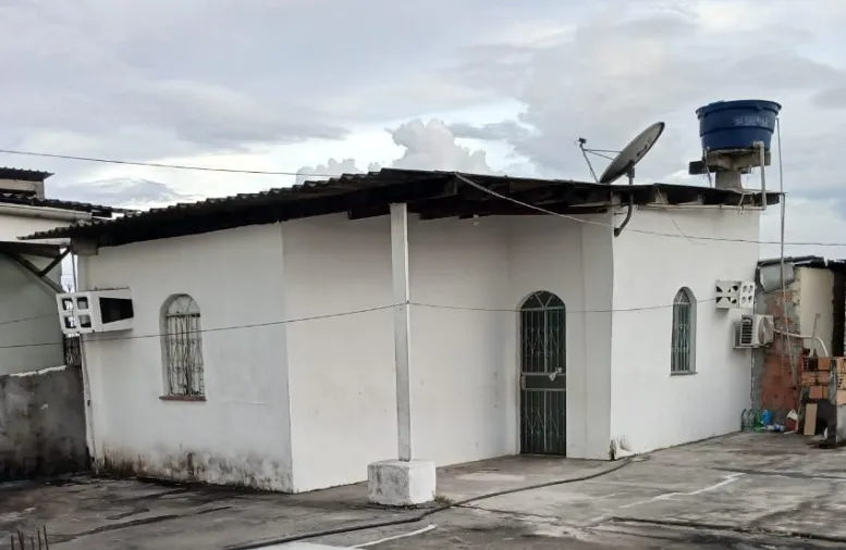 Alugo apartamento