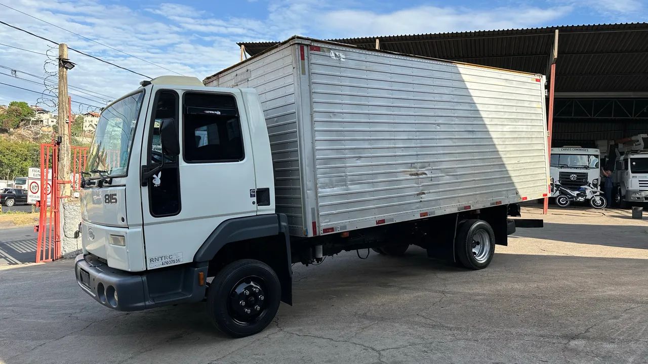 Ford 815 bau - Foto 4