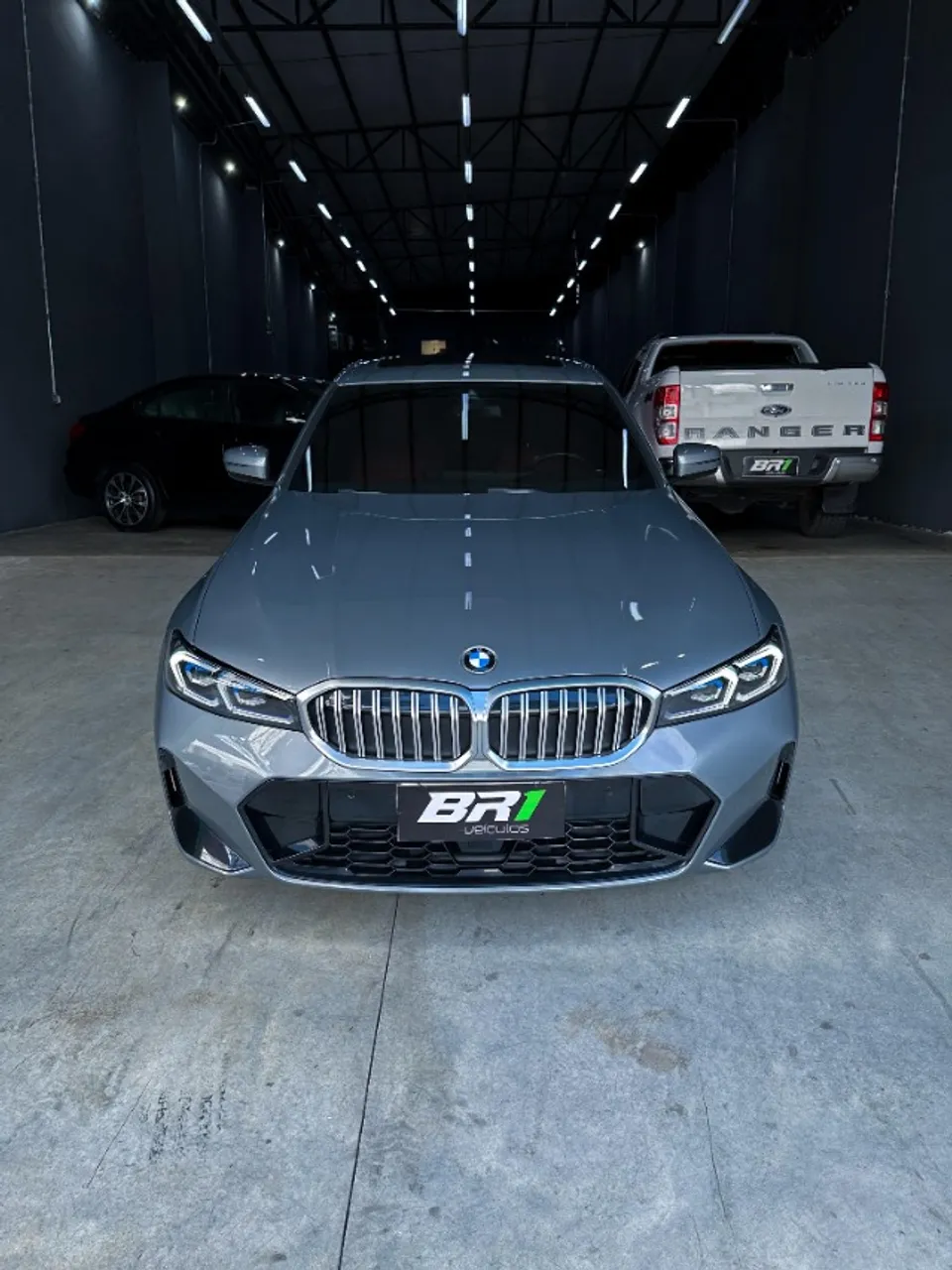 BMW 320i M Sport BAIXO KM, SUPER NOVO
