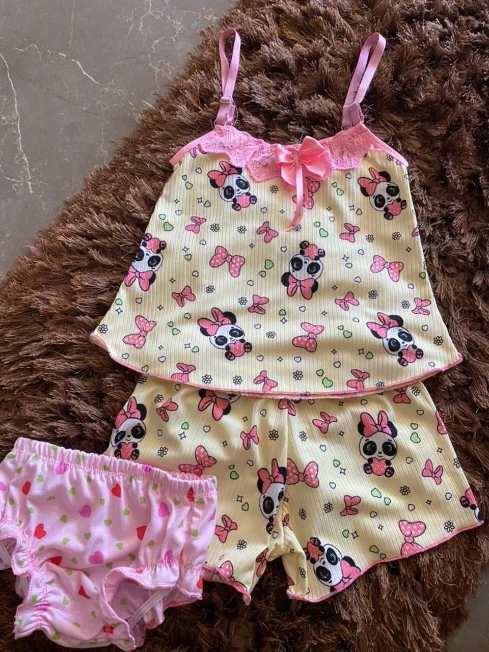 Vende-se calcinhas infantil e baby Doll infantil 