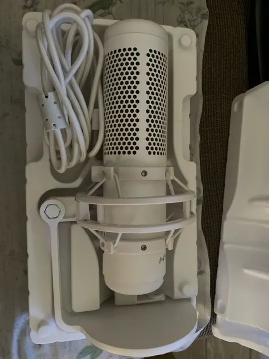 Microfone Gamer Hiperx Quadcast Novo