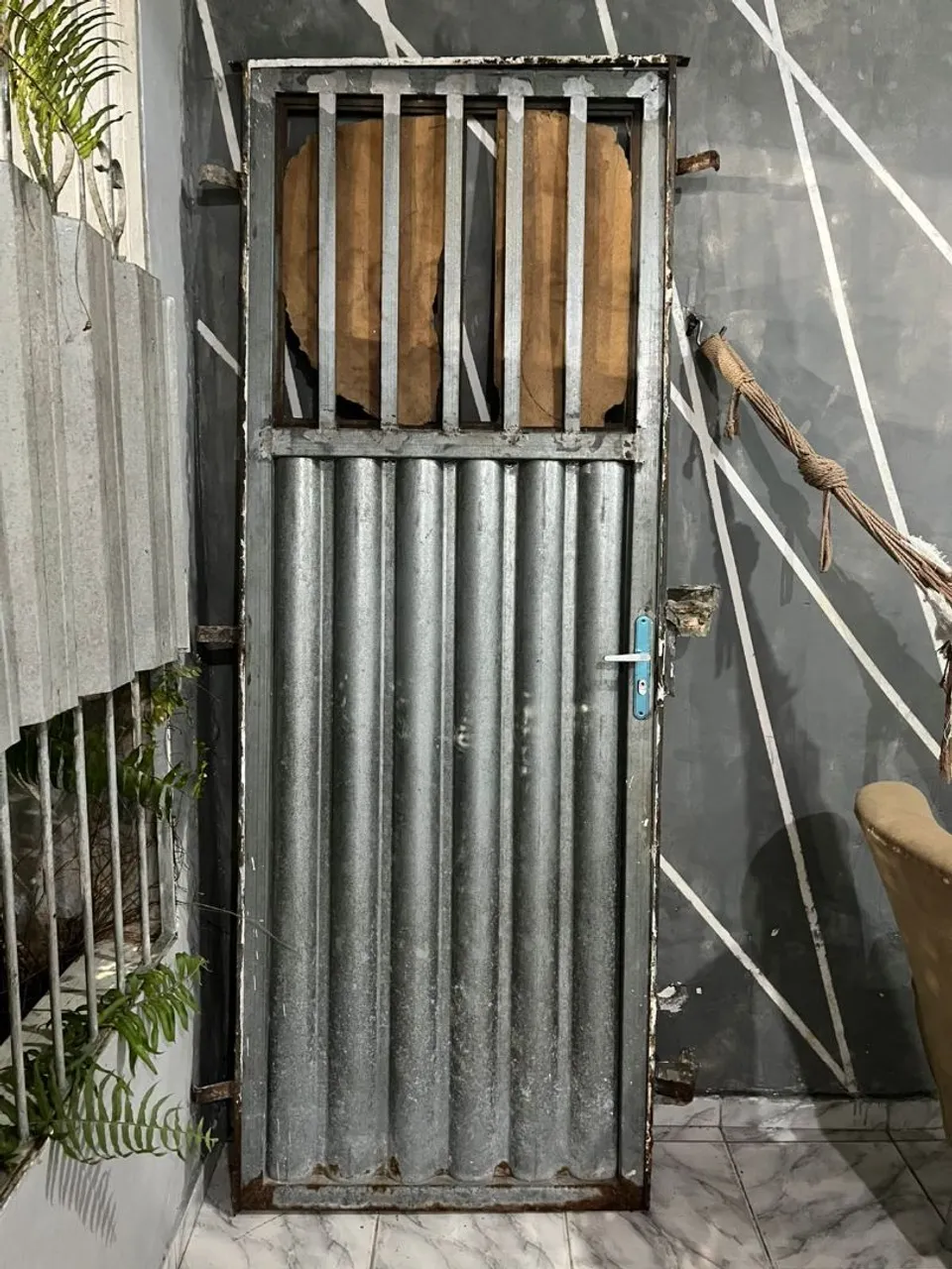 Porta de Aço Reforçada