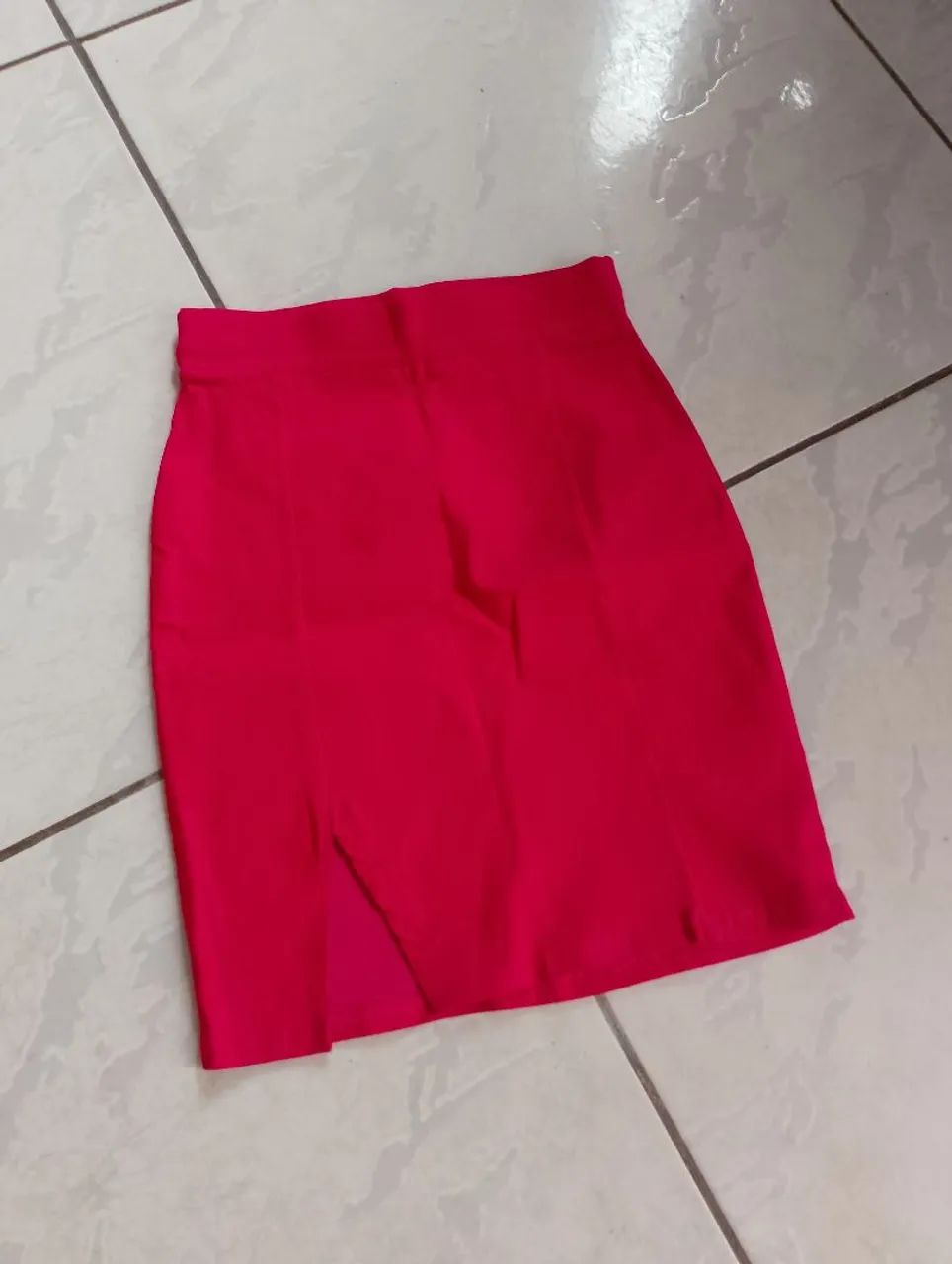 Roupas femininas semi-novas  - Foto 2