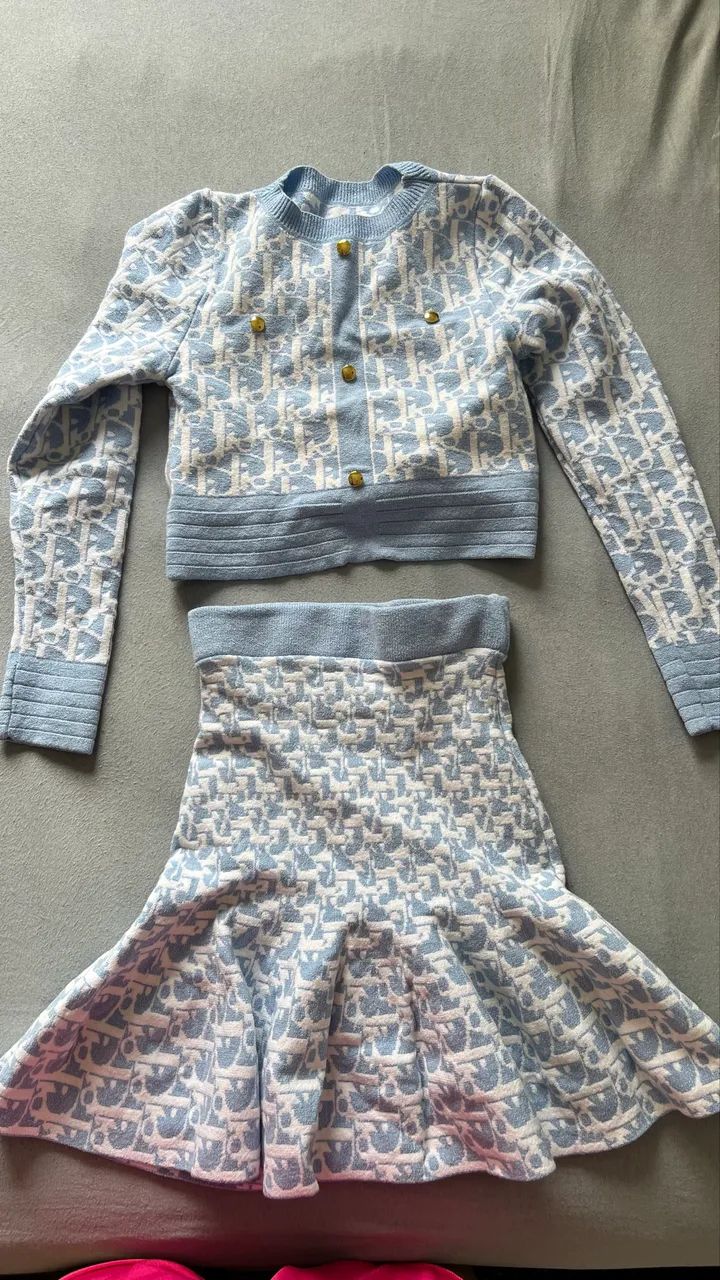 Conjunto saia e blusinha P