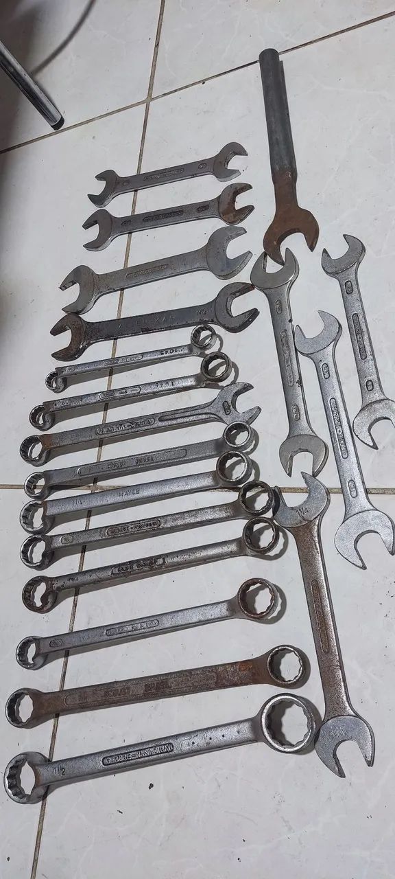 Various keys64307160044929120