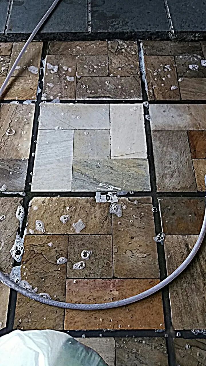 Limpeza e Higienização de pisos e pedras  - Foto 5