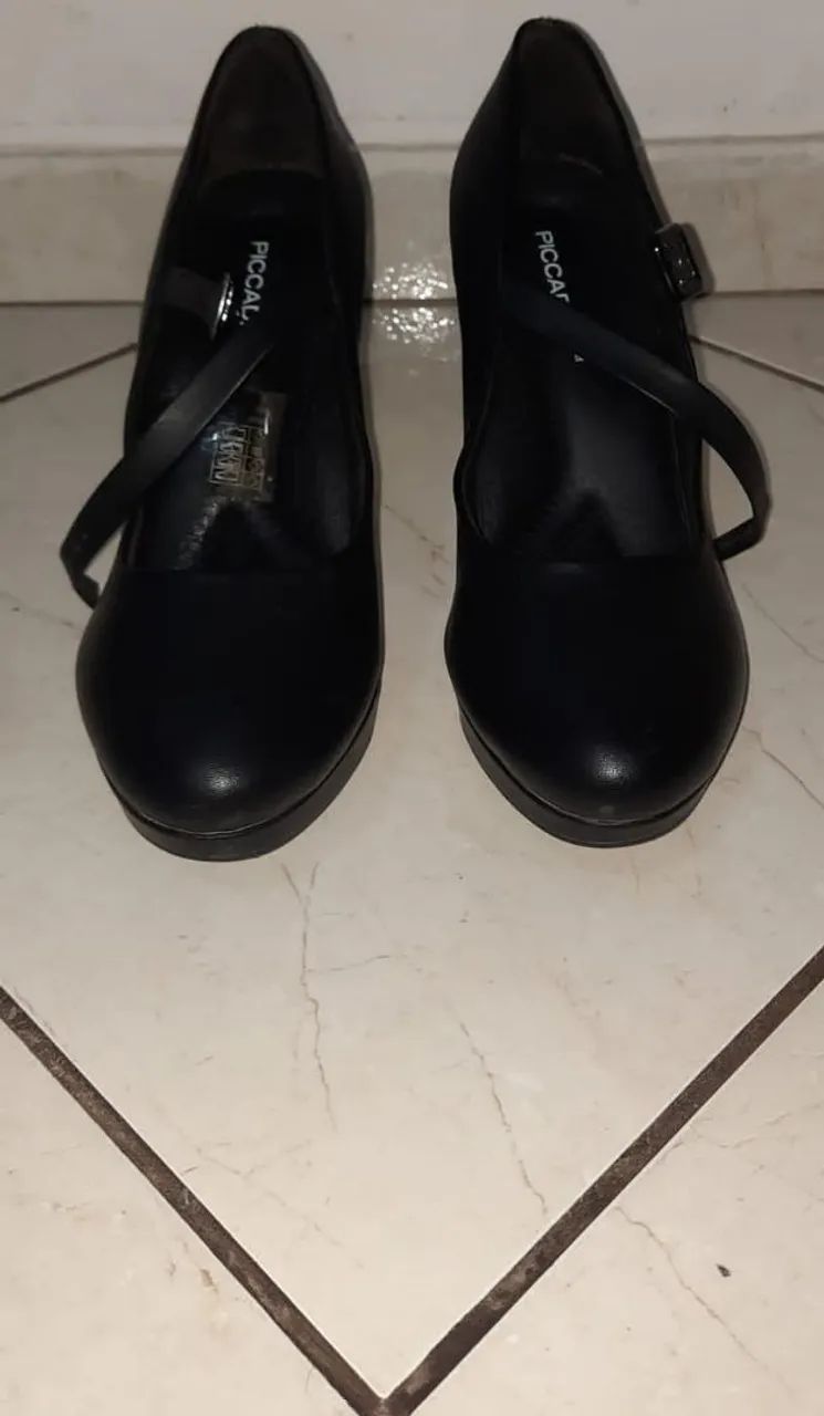 Salto Piccadilly preto