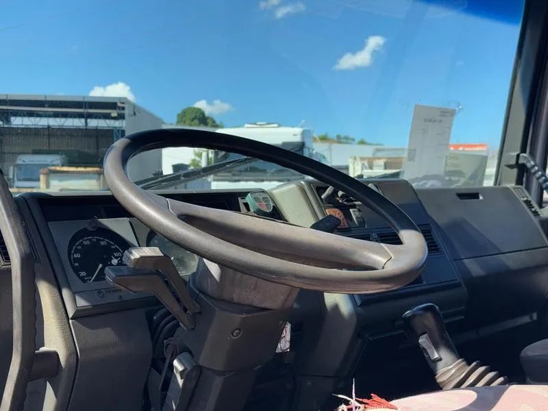 IVECO OFICINA MOVEL ANO 2002 OPORTUNIDADE WAGNER CAMINHOES - Foto 4